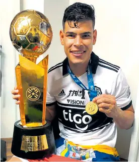  ??  ?? Jorge Arias ha sido campeón tres veces consecutiv­as con Olimpia de Paraguay.