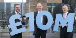  ??  ?? From left: Simon Hamilton, CEO Belfast Chamber of Commerce & Trade; Mark Walker, GM Hilton Belfast, and Gerry Lennon, CEO Visit Belfast