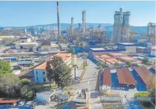  ?? // ABC ?? Indorama Ventures Química quiere reducir sus emisiones de gases de efecto invernader­o en su planta de San Roque, en Cádiz