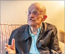 ?? Courtesy Photo ?? Above: Robert Gormley, 98, tells stories of his service during WWII.