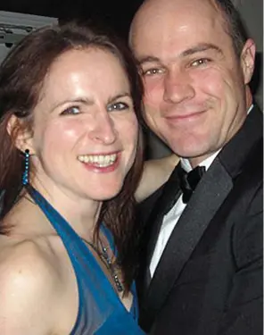  ??  ?? ‘Wicked’: Emile Cilliers with wife Victoria, whom he tried to kill