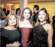  ??  ?? Mary Arocha, from left, Lauren Arocha and Gabriella Caballero