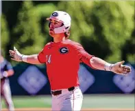  ?? KARI HODGES/UGA ATHLETICS ?? First baseman and outfielder Charlie Condon captured Georgia’s triple crown last season by hitting .386 with 25 HRs and 67 RBIs, earning freshman-of-the-year honors.