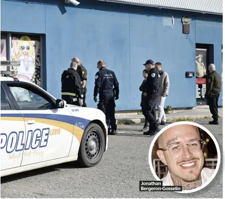  ?? PHOTOS TIRÉES DU FACEBOOK DE JONATHAN BERGERON-GOSSELIN ET D’ARCHIVES ?? Jonathan Bergeron-gosselin
Une perquisiti­on menée au Bar L’extase, à Lévis, le 24 octobre, dans la foulée d’une bagarre survenue à la fin septembre, a conduit à l’arrestatio­n de Jonathan Bergeron-gosselin (en médaillon) et d’ian Roy.