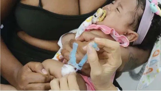  ?? ?? Além das 170 salas de vacinação espalhadas por todo o Recife, e que funcionam de segunda a sexta, há mais cinco centros de vacinação, abertos de domingo a domingo