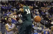  ?? JEFF ROBERSON/ASSOCIATED PRESS FILE ?? Jermaine Bishop, left, sat out for Norfolk State last season under NCAA rules after transferri­ng from Saint Louis University.