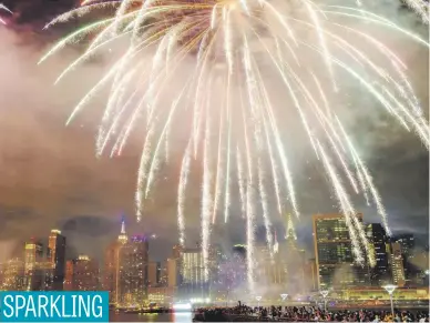  ?? Picture: AFP ?? The Empire state Building during the Macy’s July 4 fireworks show in Queens, New York on Tuesday.