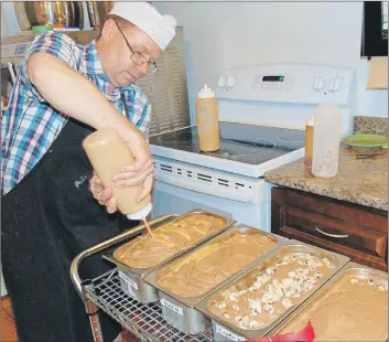  ?? DESIREE ANSTEY/JOURNAL PIONEER ?? Ken Meister, owner of Holman’s Ice Cream Parlour in Summerside, is doing something about food waste when making gourmet ice cream by giving away fresh leftover egg whites to customers.