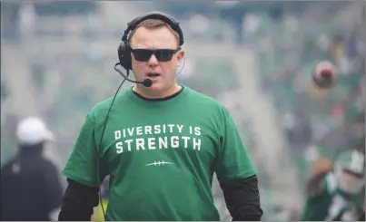  ?? The Canadian Press ?? Saskatchew­an Roughrider­s head coach Chris Jones has reportedly agreed to a contract extension.