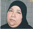  ?? FOTO: KERSTIN GUSTAFSSON ?? TRÖTT. Aicha Kalif har kämpat i många år mot de olika fastighets­bolag som ägt hennes lägenhet.