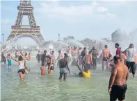  ??  ?? A new all-time high temperatur­e of 42.6C hit Paris