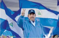  ??  ?? El presidente Daniel Ortega participa en un acto político, al término de una manifestac­ión de simpatizan­tes a su gobierno, ayer en Managua.