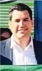  ?? ?? Militants’ friend: MP Richard Burgon picketing in Leeds