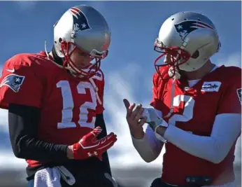  ?? BARRY CHIN/BOSTON GLOBE ?? With Tom Brady, left, at quarterbac­k the Patriots have won two of the past three Super Bowls.