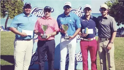  ?? (FOTO: JOSÉ MIGUEL GONZÁLEZ) ?? George Riley, Cledy Córdoba, Hiram Silfa, Willy Pumarol y Ernestico Vitienes en una de las ediciones del Canita Golf Tour 2016-2017.