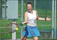  ?? GENE WALSH — DIGITAL FIRST MEDIA ?? North Penn High School tennis player Karly Alling prepares for the fall season.