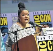  ?? Chris Delmas AFP/Getty Images ?? YVETTE NICOLE BROWN hosts the “Fear the Walking Dead” panel Friday at Comic-Con’s Hall H.