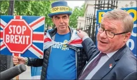  ??  ?? BITTER BATTLE: MP Mark Francois with an anti-Brexit campaigner in 2019