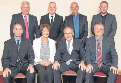  ?? Picture: Paul Reid. ?? Top Table guests: Back Row, from left: Peter Brown, Lindsay Wood, Ian Campbell and Paul Reid. Front Row: Steven Florence, Marlene McRae, Alan McRae and Mike Caird.