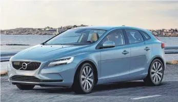  ?? FOTOS: VOLVO ?? Schwede im feinen Zwirn: Der V40 kämpft in der Premium-Kompaktkla­sse um Kunden.