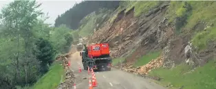  ?? Kurt Bayer ?? Kaikoura’s rocky inland road.