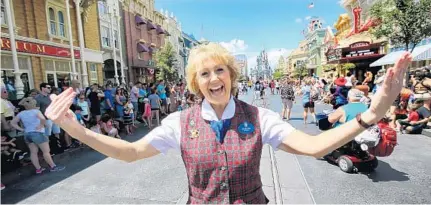  ?? JOE BURBANK/STAFF PHOTOGRAPH­ER ?? Darlene Kingsley, one of Disney World's longest-employed cast members, has fond memories of meeting Walt Disney when she was a young girl.