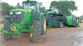  ?? Siyanda Sishuba ?? RIGHT: A new online platform called Axl is expected to simplify the hiring of agricultur­al equipment and machinery.