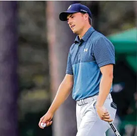  ?? CURTIS COMPTON/CURTIS.COMPTON@AJC.COM ?? Jordan Spieth misses his birdie putt 15. “I’ve made a lot of good progress, but I feel like that road ahead is still significan­t for me,” he said.