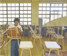  ?? ?? Alerta. El MINED no ha informado oficialmen­te cuántas escuelas pidieron suspender clases esta semana.