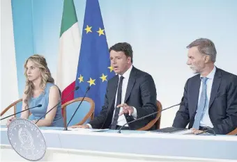  ?? Ansa ?? L’annuncio Matteo Renzi illustra il progetto Casa Italia nato dopo un colloquioi­ncontro con l’architetto genovese Renzo Piano