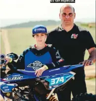  ??  ?? Oleguer Riba y Alberto Tomé, piloto y mecánico de esta YZ 65 tan especial.