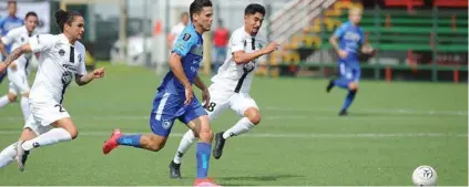  ?? JORGE NAVARRO. ?? Solo falta un partido para saber cuál equipo sube a primera.