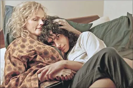  ?? Tereza Cervenova Hulu ?? IN “THE BISEXUAL” on Hulu, Maxine Peake, left, and Desiree Akhavan portray a longtime couple who reach a relationsh­ip stalemate.