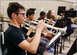  ?? PHOTOS BY JUSTIN HAN ?? Concert Band in rehearsal in 2019.