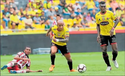  ?? Fotos: Juan Faustos / EXTRA ?? Los canarios están ‘ojo a la jugada’ con el rival que les tocaría enfrentar en los playoffs.