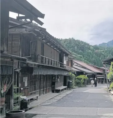  ??  ?? The Nakasendo trail passes through villages like Tsumago-juku.