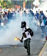  ?? AP ?? Las protestas cumplieron 50 días seguidos en Venezuela.