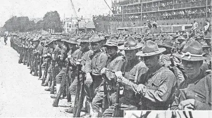  ?? NATIONAL WORLD WAR I MUSEUM AND MEMORIAL ?? At left, U. S. troops arrive at St. Nazaire, France, on June 26, 1917.