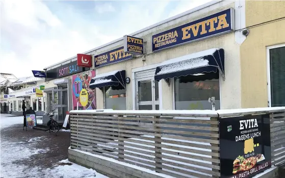  ?? ?? Pizzeria Evita på Vita Fläcken.