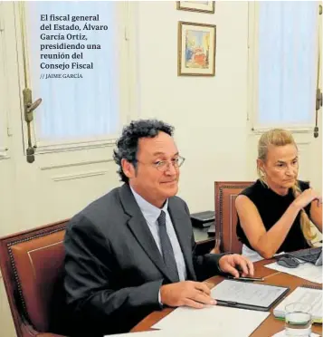  ?? // JAIME GARCÍA ?? El fiscal general del Estado, Álvaro García Ortiz, presidiend­o una reunión del Consejo Fiscal