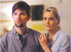  ??  ?? Swing theory: Adam Scott and Taylor Schilling