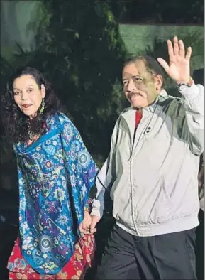  ?? RODRIGO ARANGUA / AFP ?? Daniel Ortega y su mujer, Rosario Murillo, que será vicepresid­enta