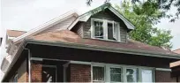  ?? BUILD WISELY ARCHITECTS ?? This is one example of how to be sensitive to the look of a Chicago bungalow when expanding the second floor, according to the Chicago Bungalow Associatio­n. This approach preserves the look of the front of the home.