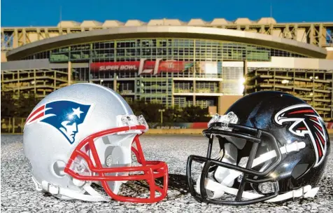  ?? Foto: Witters ?? Im Finale um den Super Bowl stehen sich in Houston die Mannschaft­en der New England Patriots (links) und der Atlanta Falcons gegenüber.