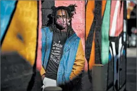  ??  ?? RicWilson stands outside his favorite performanc­e venue, Lincoln Hall, on Dec. 4.