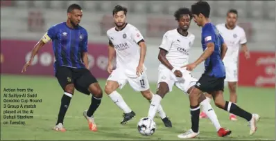 ??  ?? Action from the Al Sailiya-Al Sadd Ooredoo Cup Round 3 Group A match played at the Al Duhail Stadium on Tuesday.