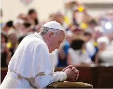  ?? Archivfoto: Ettore Ferrari, dpa ?? Papst Franziskus hat eine Diskussion darüber in Gang gesetzt, ob das Vaterunser richtig ins Deutsche übersetzt wurde.
