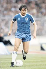  ??  ?? Brighton & Hove Albion striker Michael Robinson in action during the 1983 FA Cup Final replay against Manchester United at Wembley Stadium on May 26
(Photo by Allsport/Getty Images)