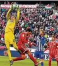  ??  ?? Hielt die Null: Hertha-Keeper Rune Jarstein ließ Bayern verzweifel­n.