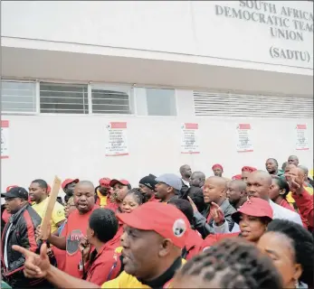 ??  ?? Sadtu members during plans for previous protests. Public sector wage negotiatio­ns start tomorrow.